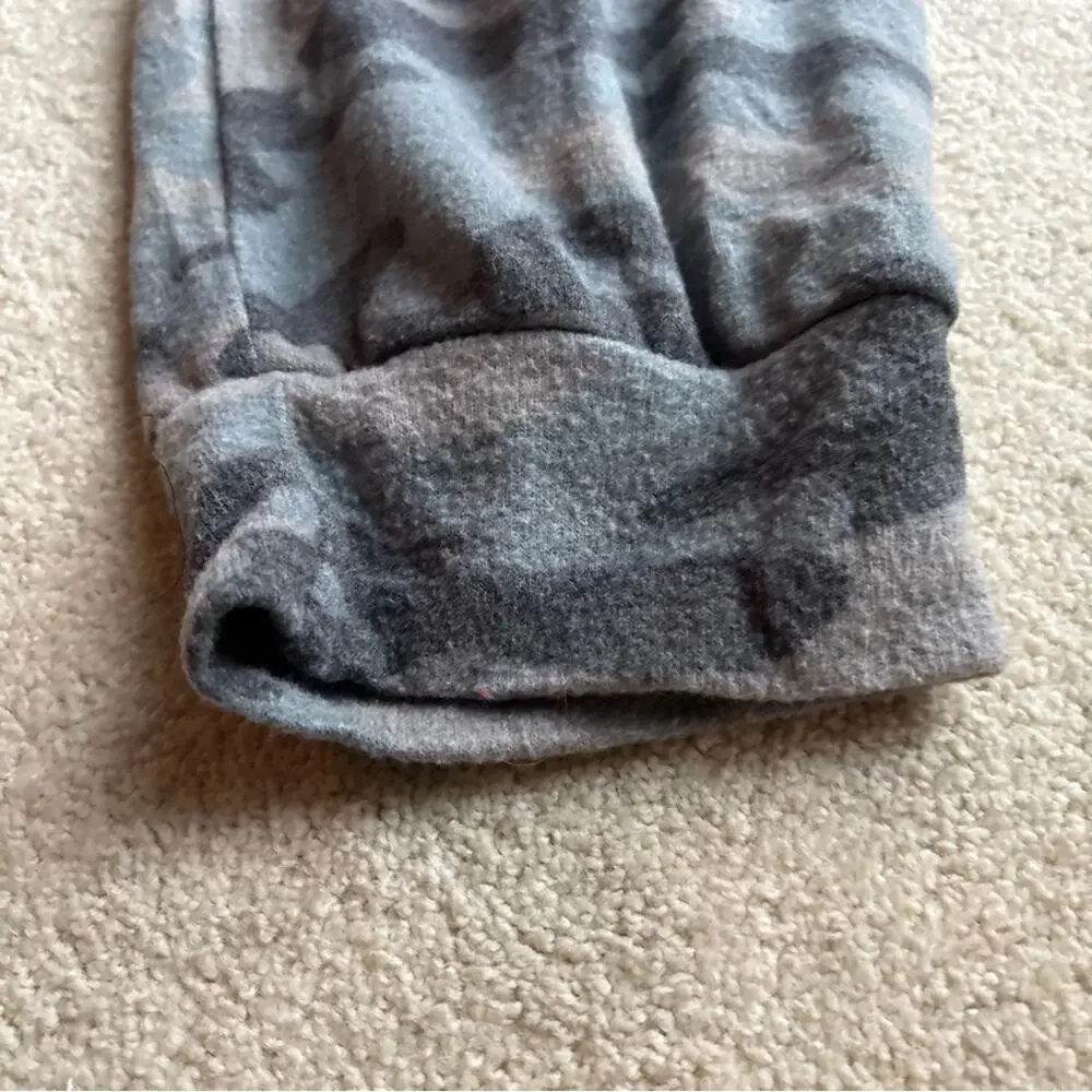 White Birch Gray Camouflage Pants